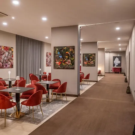 Western Palace 4*
