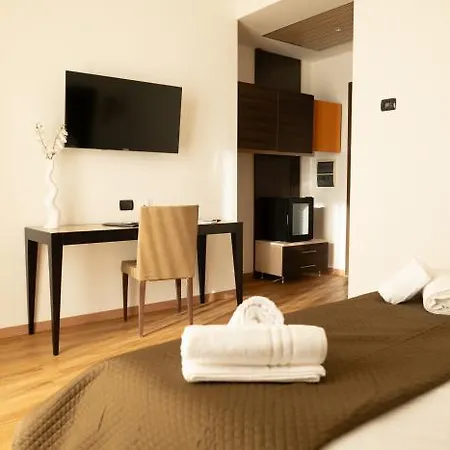 Nsm Palace 4* לוצ'רה